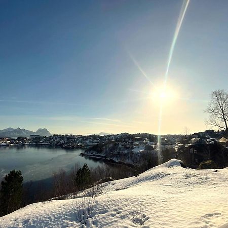 Hytte I Svolvær Eksteriør billede